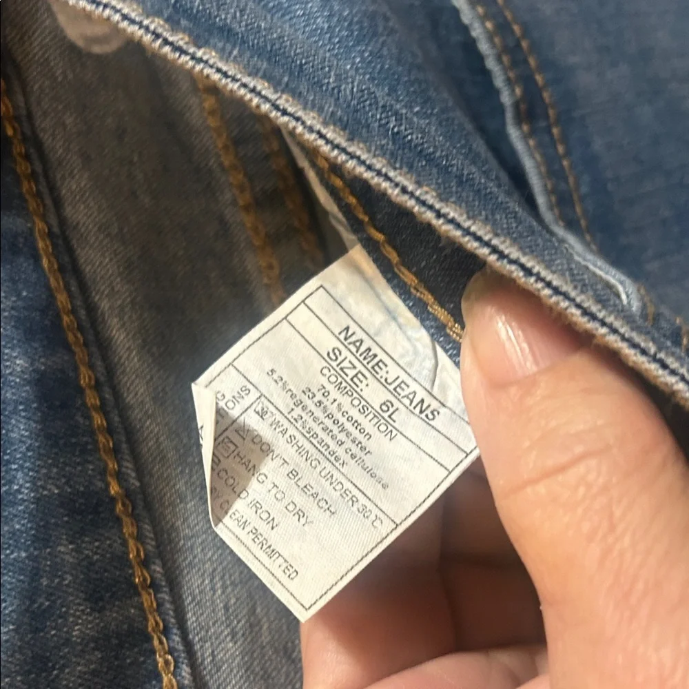 Women's Classic Straight Leg Jeans - Dark Blue